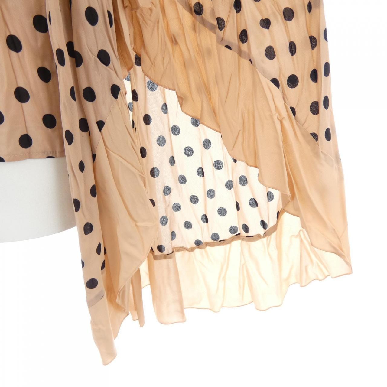 ザニューハウス THE NEWHOUSE トップス