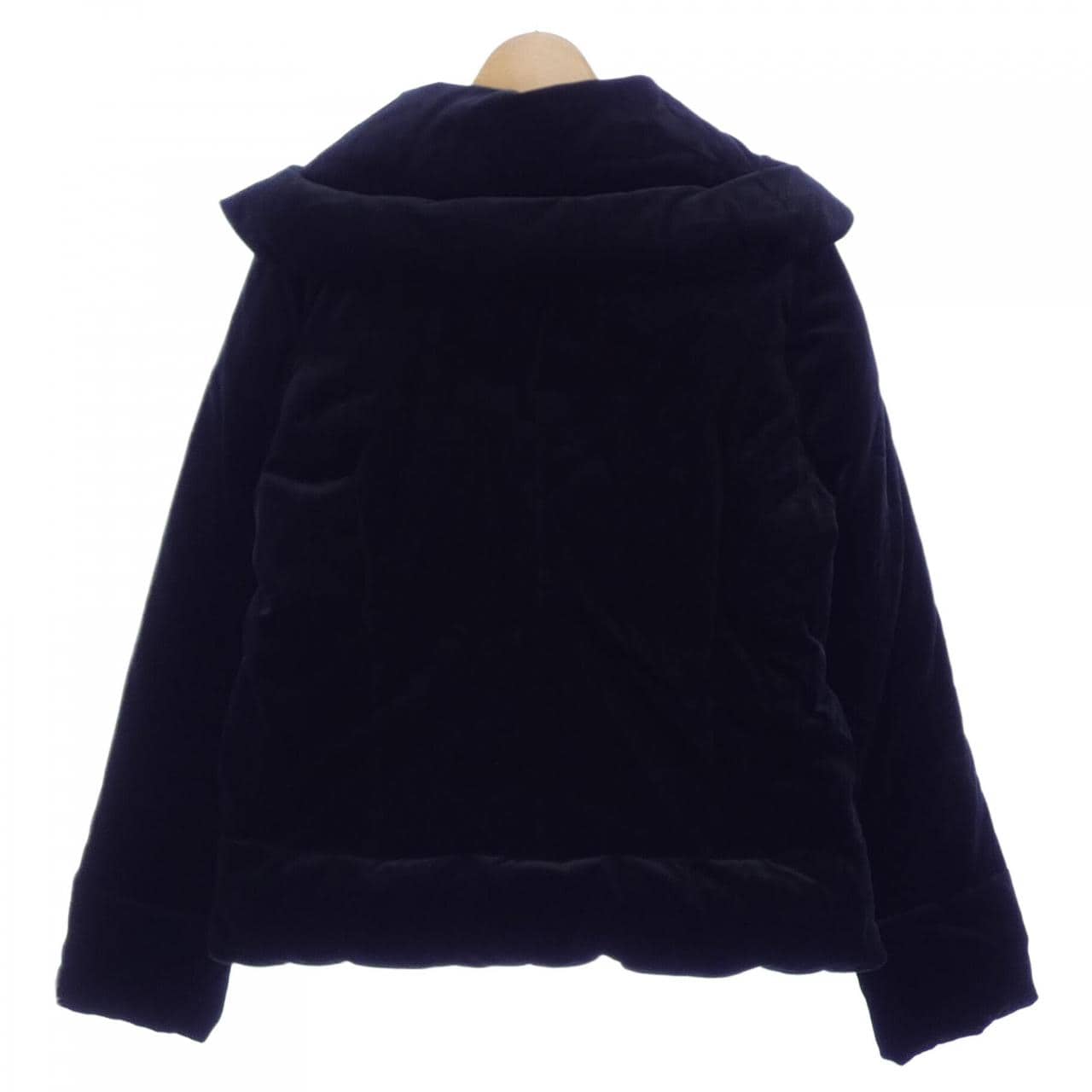 インゲボルグ INGEBORG ダウンジャケット