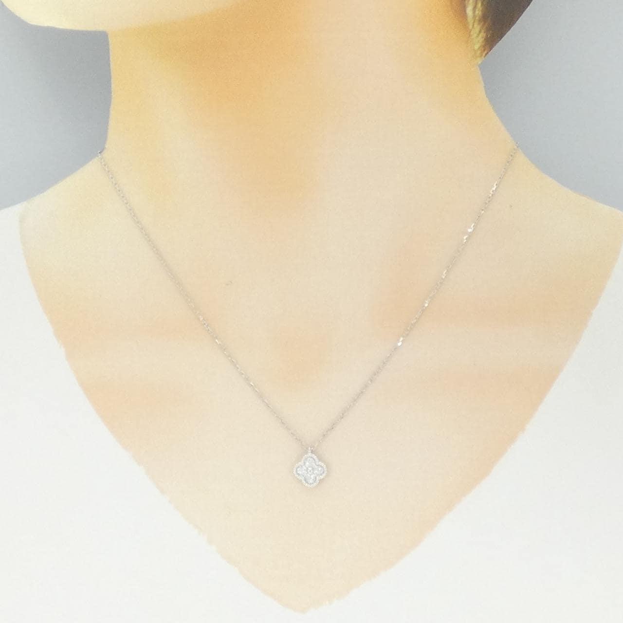 ヴァンクリーフ&アーペル スウィートアルハンブラ ネックレス