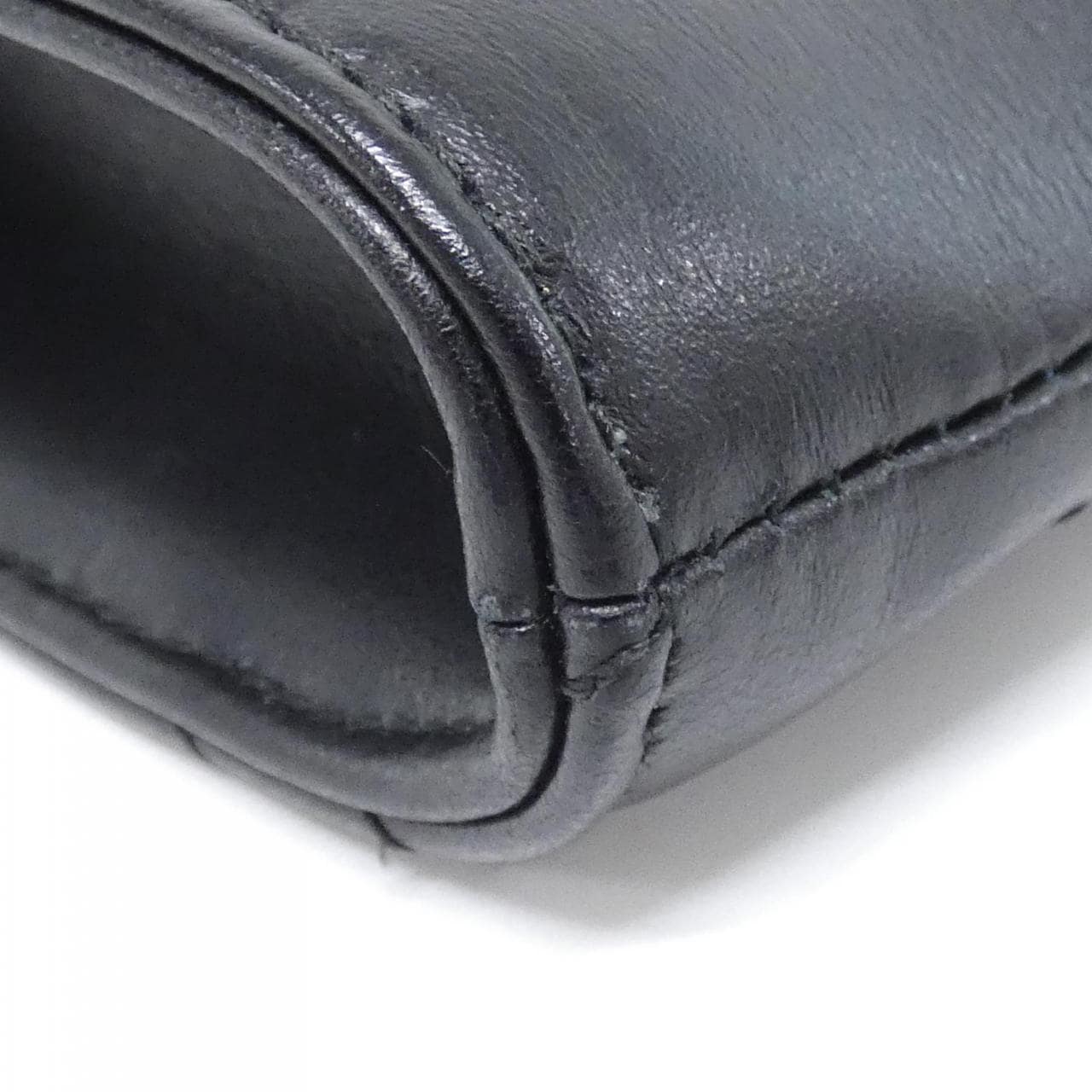 グッチ GG MARMONT 498079 DTD1T バッグ