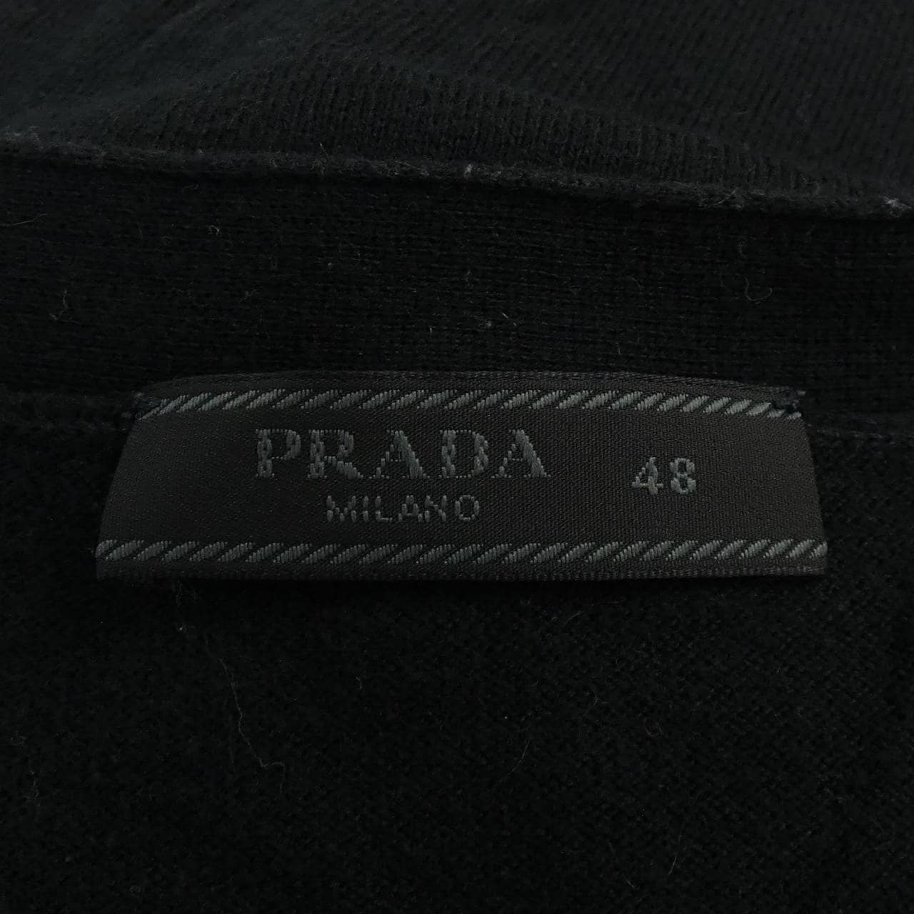 プラダ PRADA カーディガン