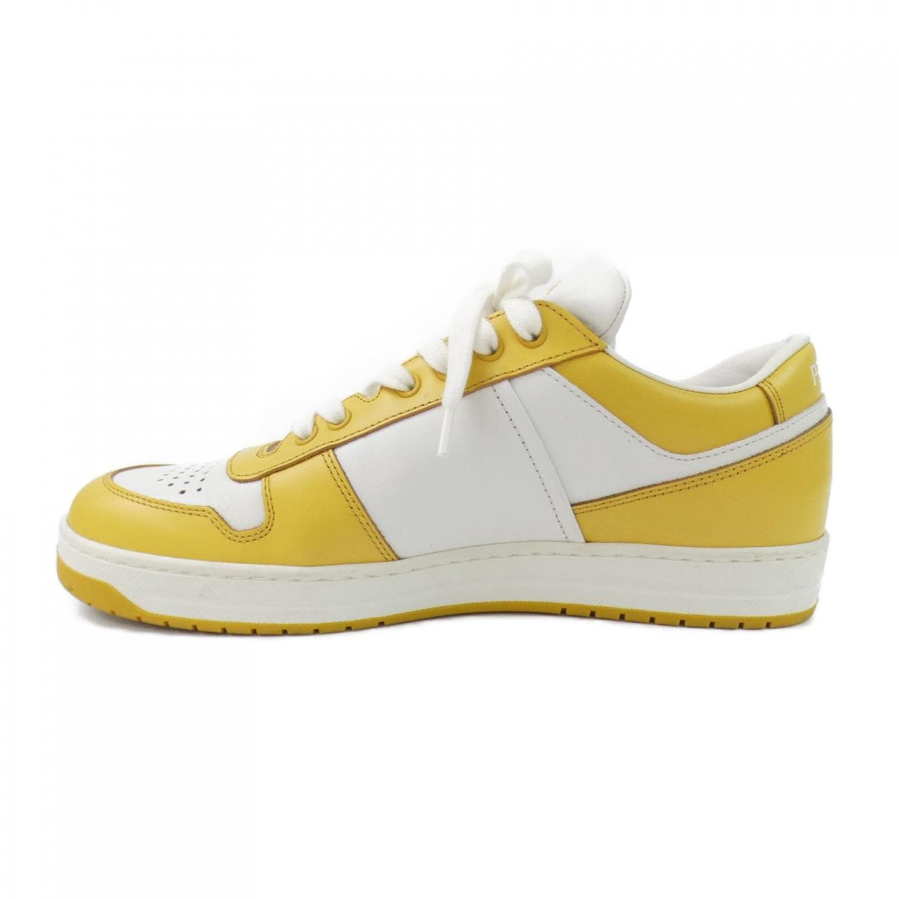 プラダ PRADA スニーカー