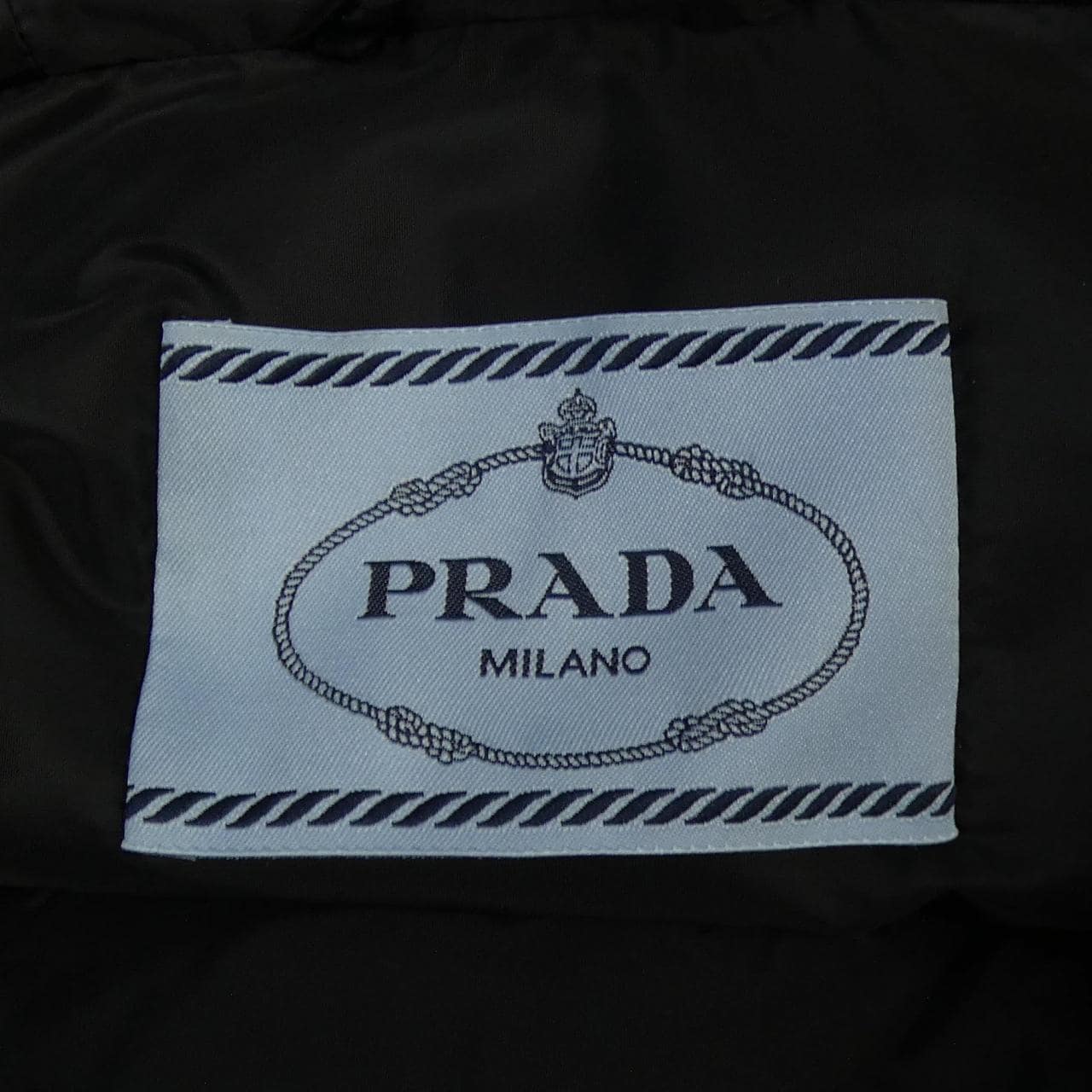 プラダ PRADA 290696 S152 Q04 ダウンコート
