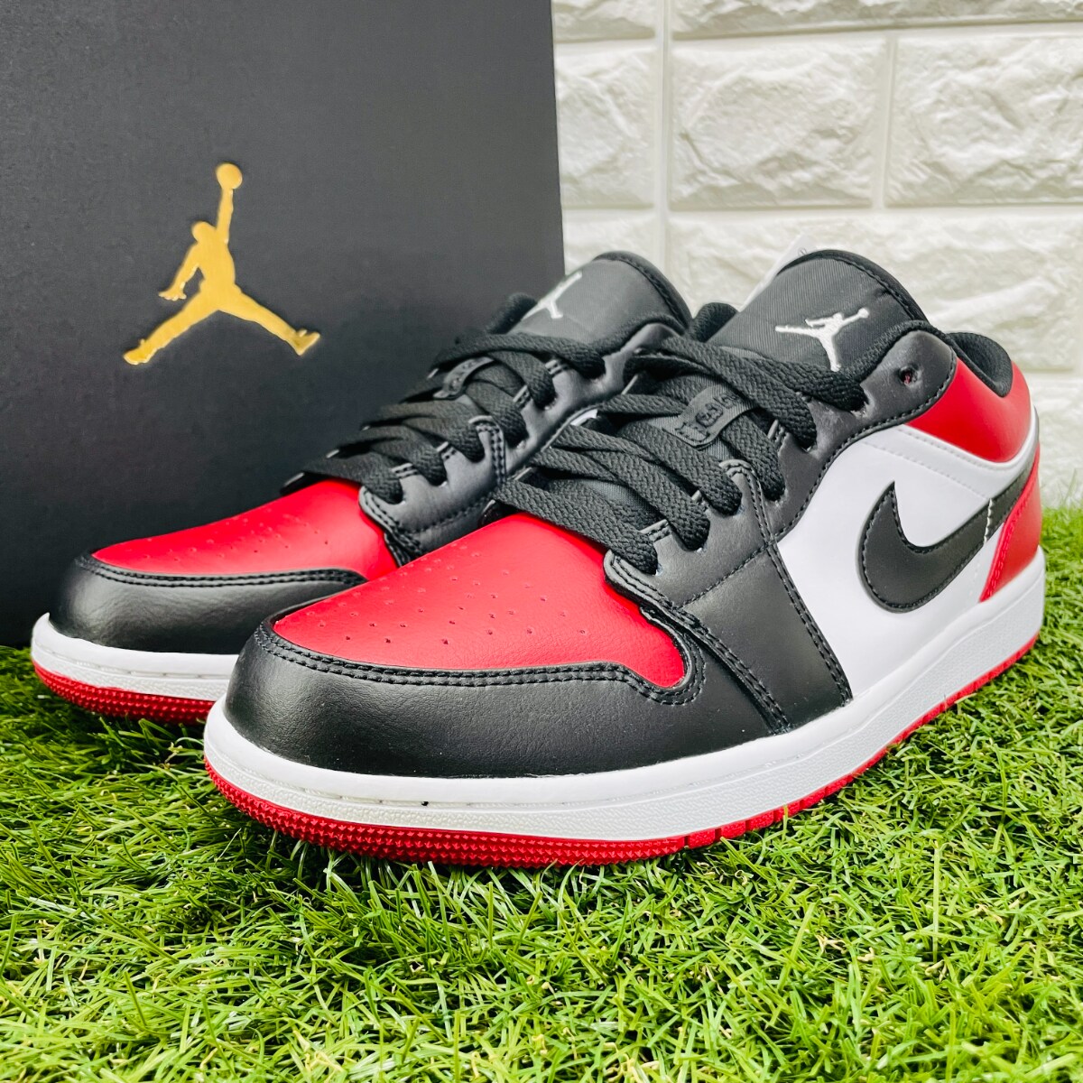 28 5cm ナイキ エアジョーダン 1 ロー Nike Aj1 メンズ スニーカー 赤白黒のフリマ商品 Kante Komehyo