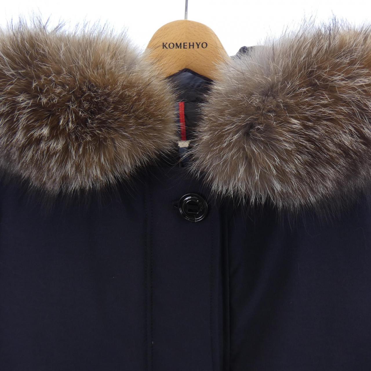 モンクレール MONCLER ダウンコート