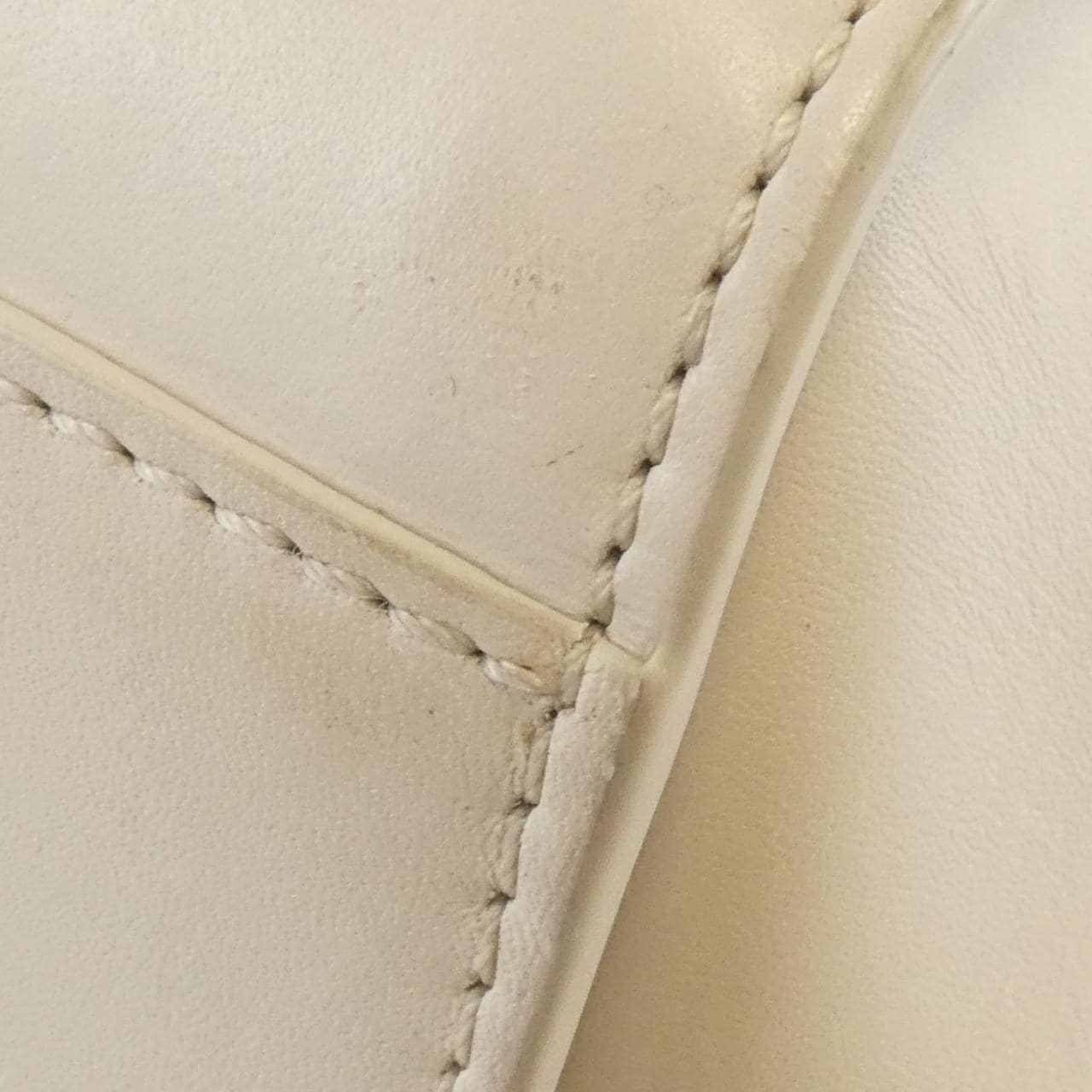 ロエベ ハンモック コンパクト A538H13X07 ショルダーバッグ