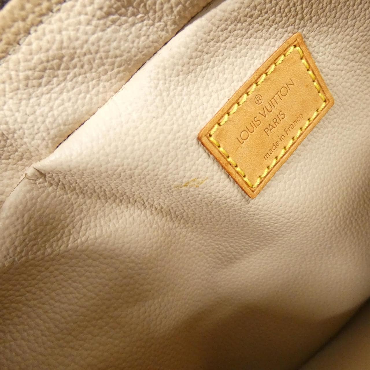 LOUIS VUITTON Monogram Truss Toilette 23cm M47524 Pouch