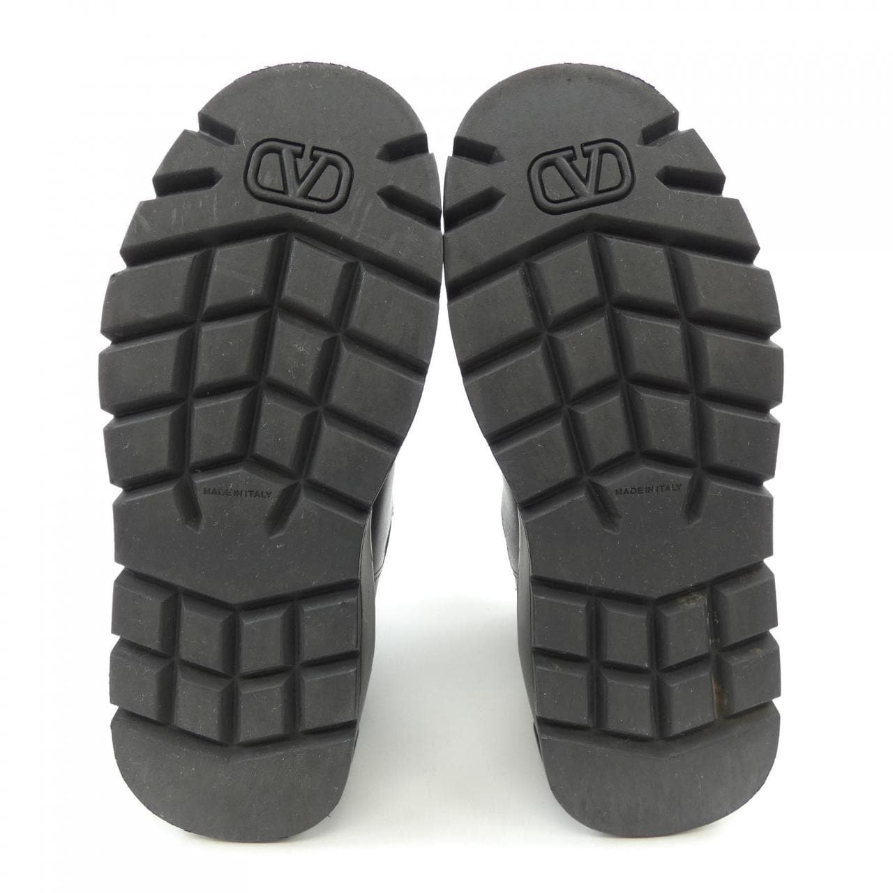 ヴァレンティノガラヴァーニ VALENTINO GARAVANI DV AP72 ブーツ