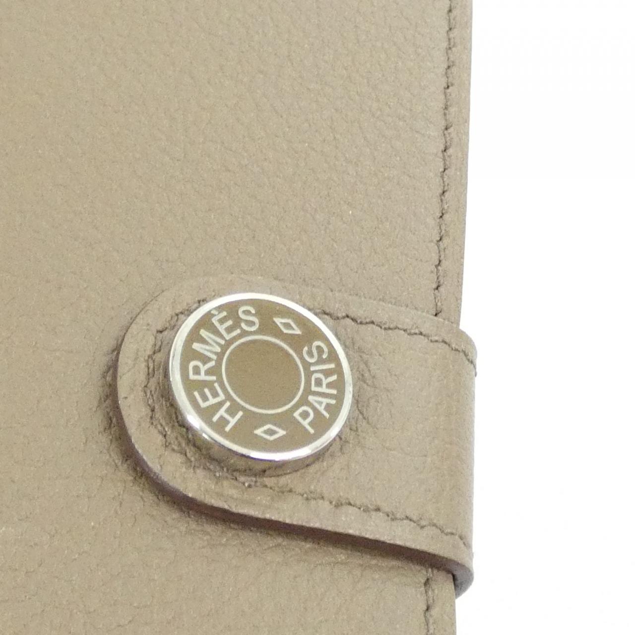 エルメス アールエムエス トゥタンマン ヴェルソ 085234CK 札入れ