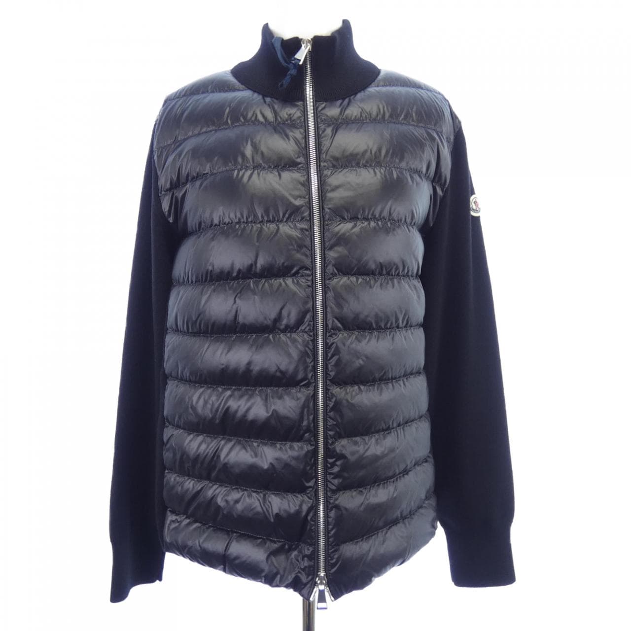 モンクレール MONCLER 10939B00025 ダウンジャケット