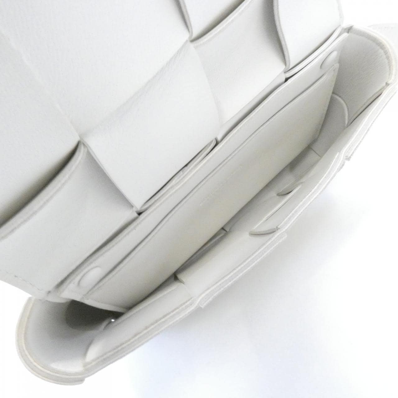 ボッテガヴェネタ 651053 VCQ72 ウエストバッグ