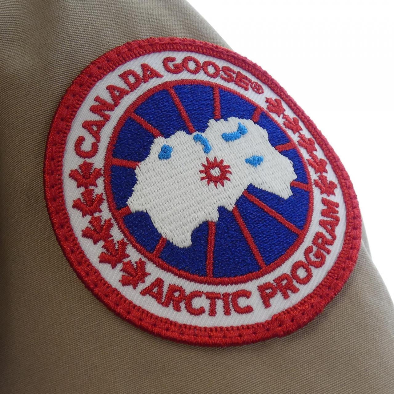 Canada goose CANADA GOOSE down coat