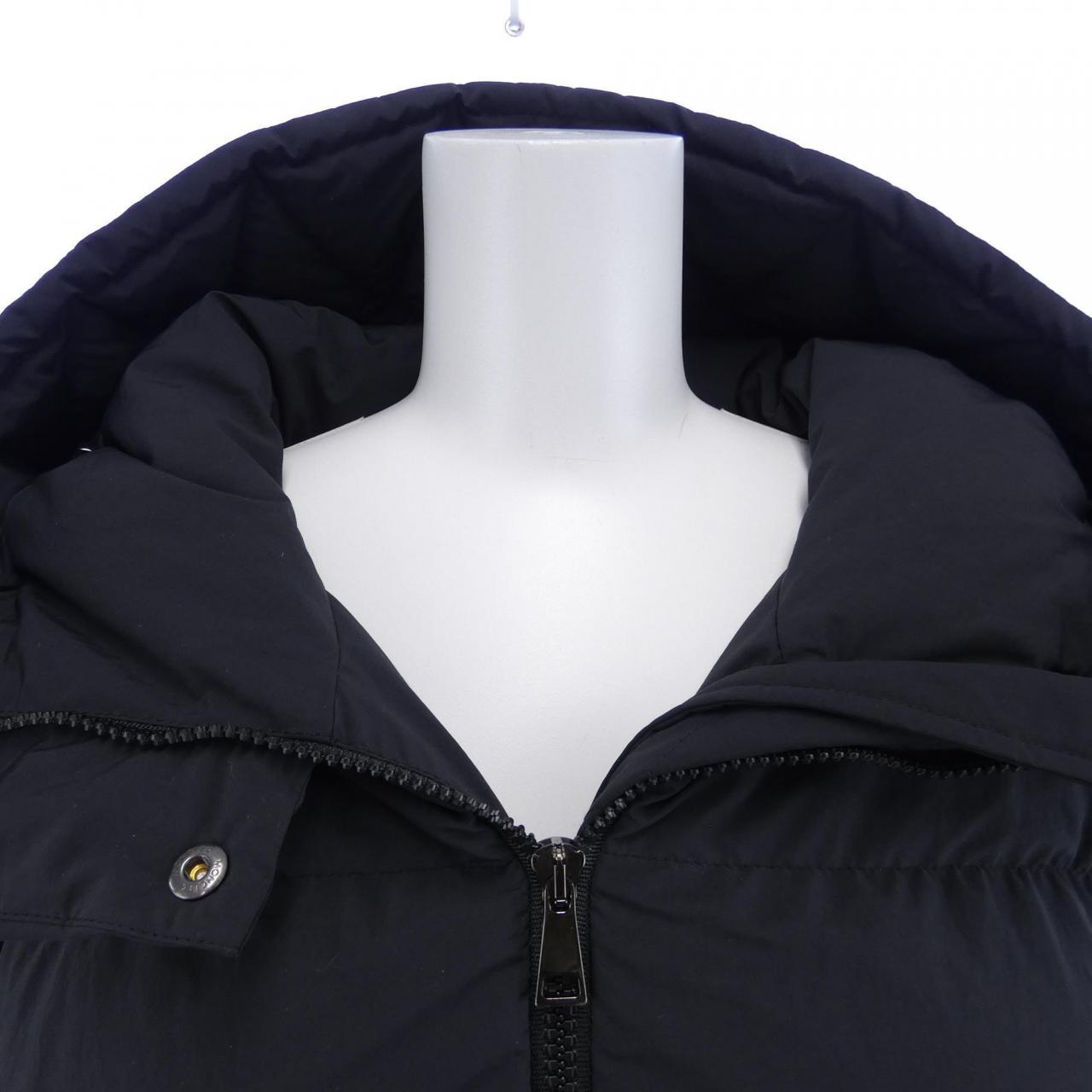 MONCLER蒙克勒羽絨服