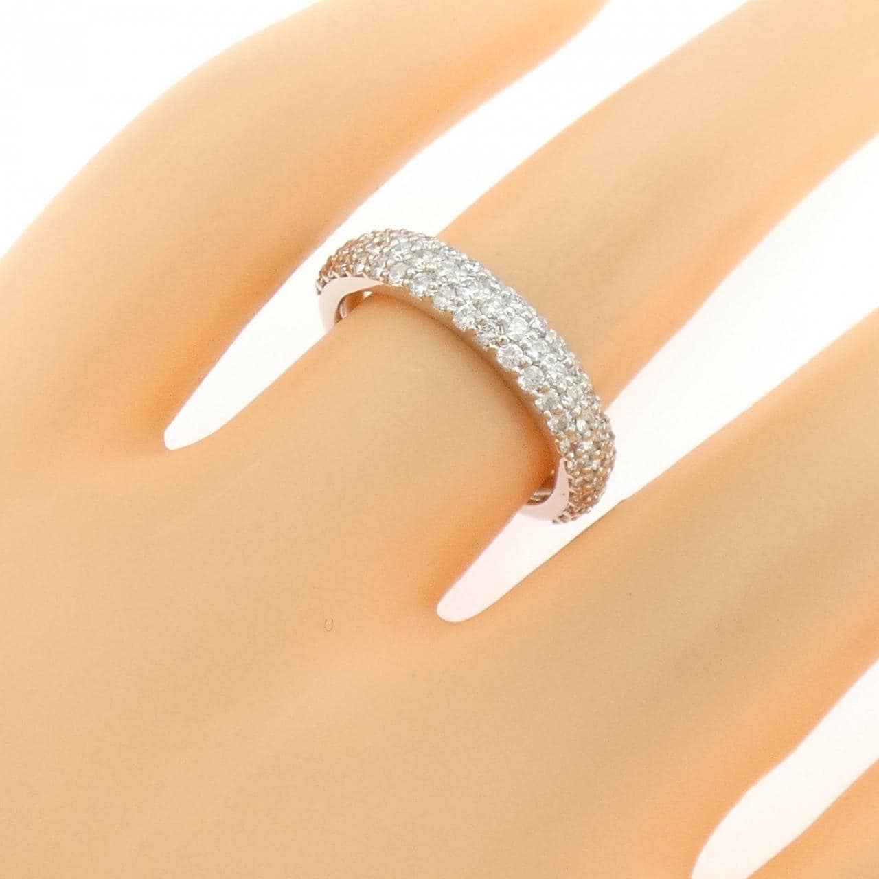 PT900 パヴェ ダイヤモンド リング 0.74CT