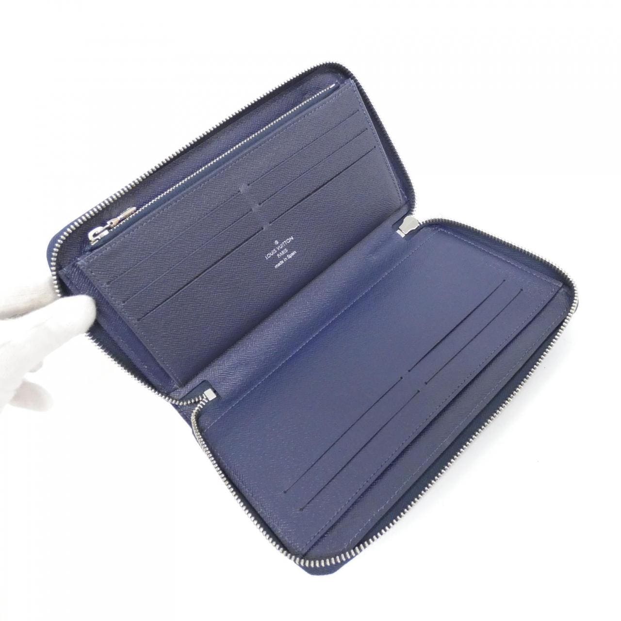 ルイヴィトン エピ ジッピー オーガナイザー M62644 財布
