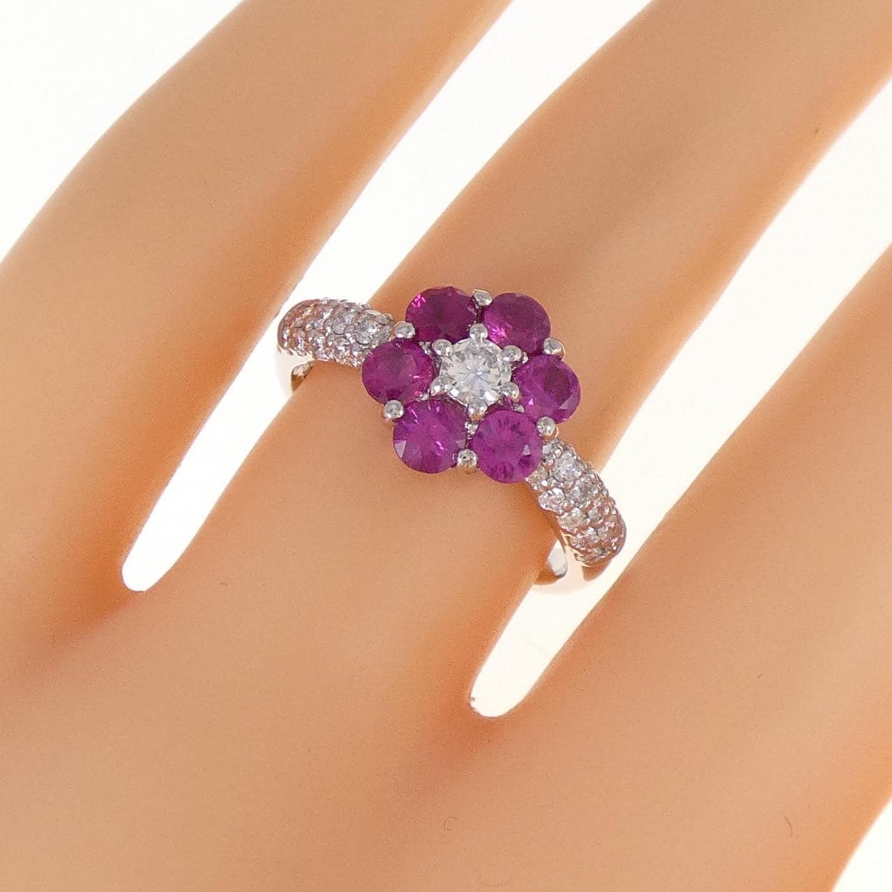 PT フラワー ルビー リング 1.18CT