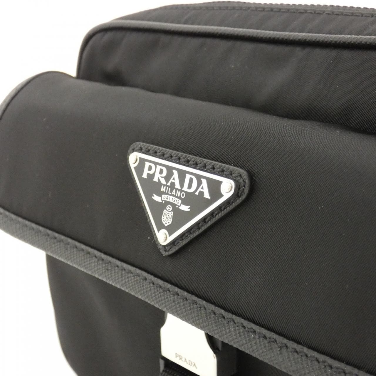 【新品】プラダ 2VH133 ショルダーバッグ