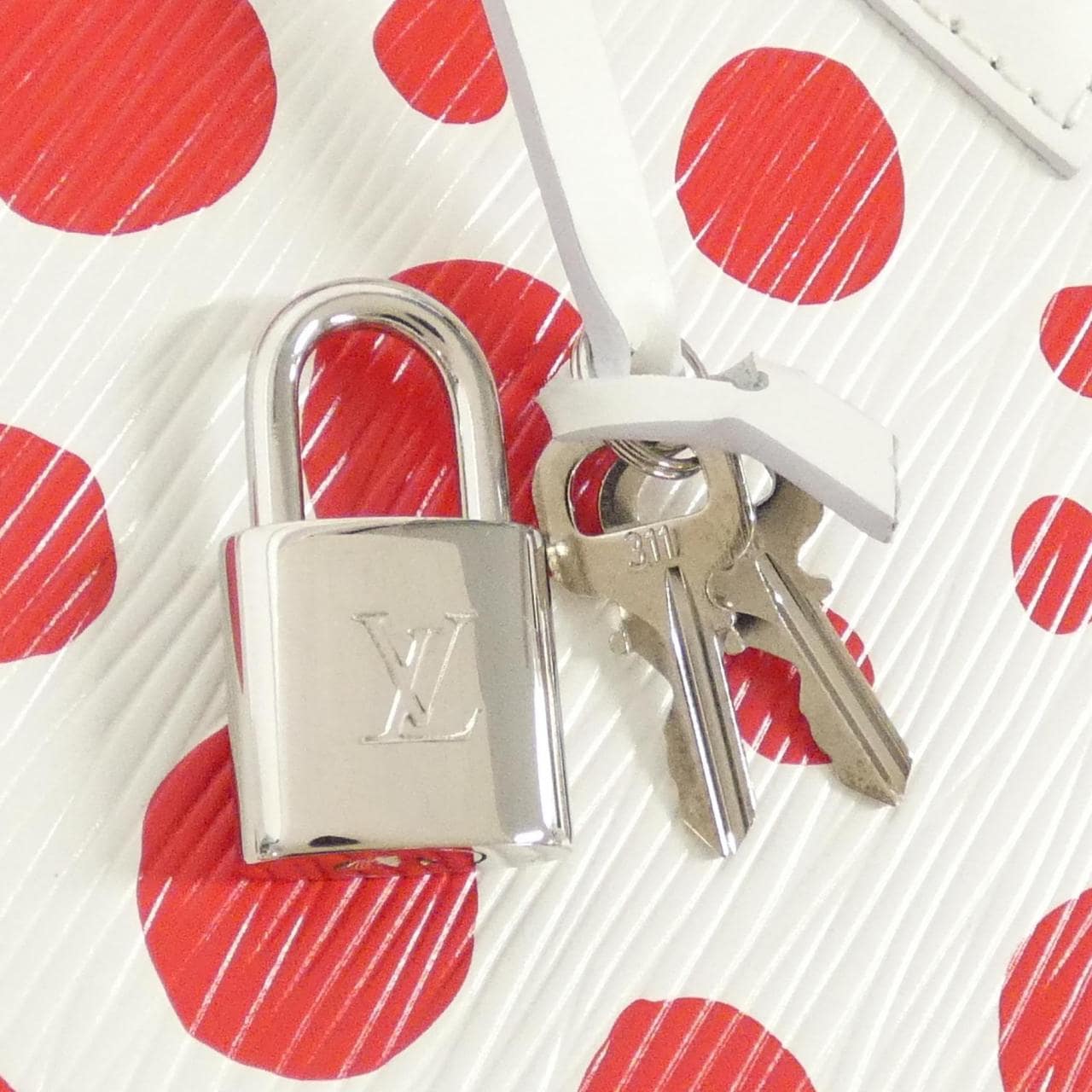 ルイヴィトン エピ(LV X YK) アルマBB M21712 バッグ