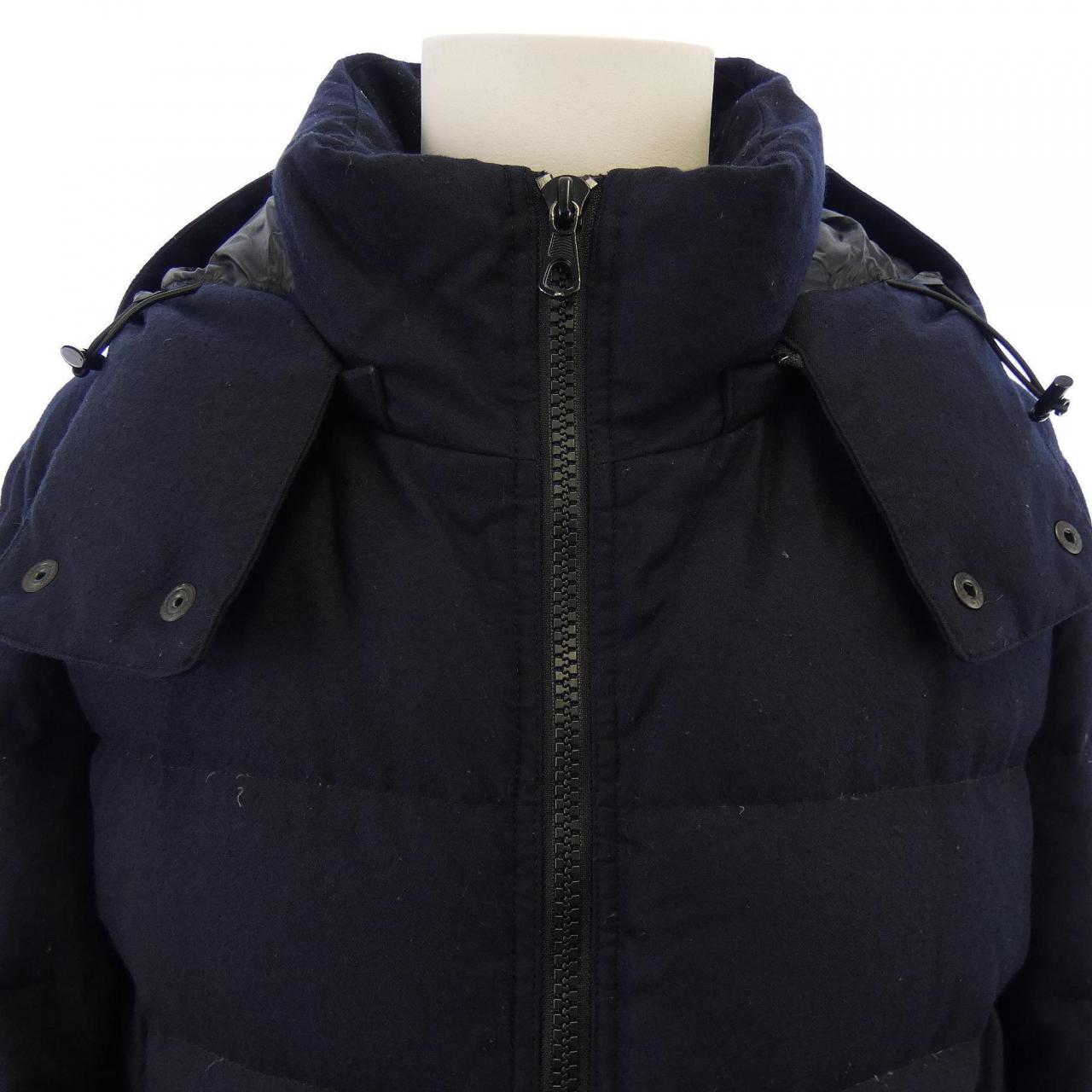 トゥモローランド TOMORROW LAND ダウンジャケット