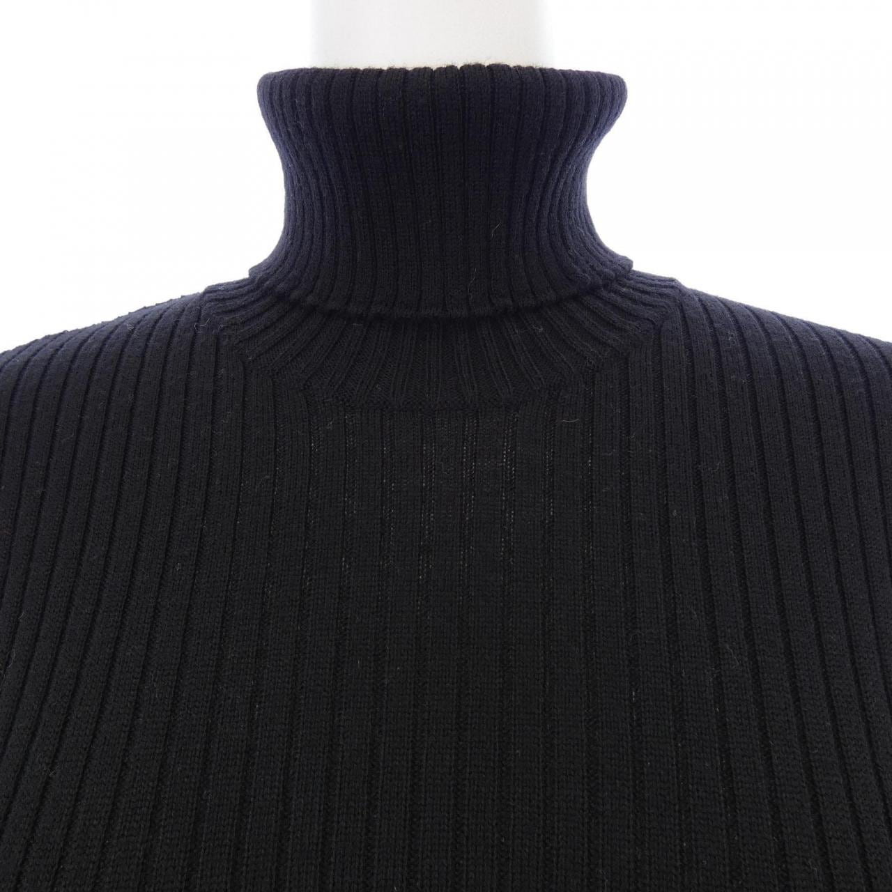 ブティックモスキーノ BOUTIQUE MOSCHINO ニット