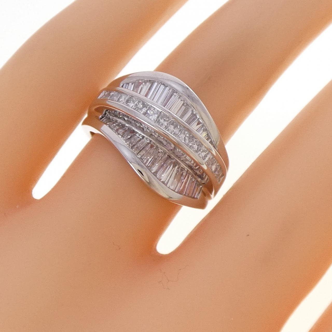 PT900 ダイヤモンド リング 2.00CT