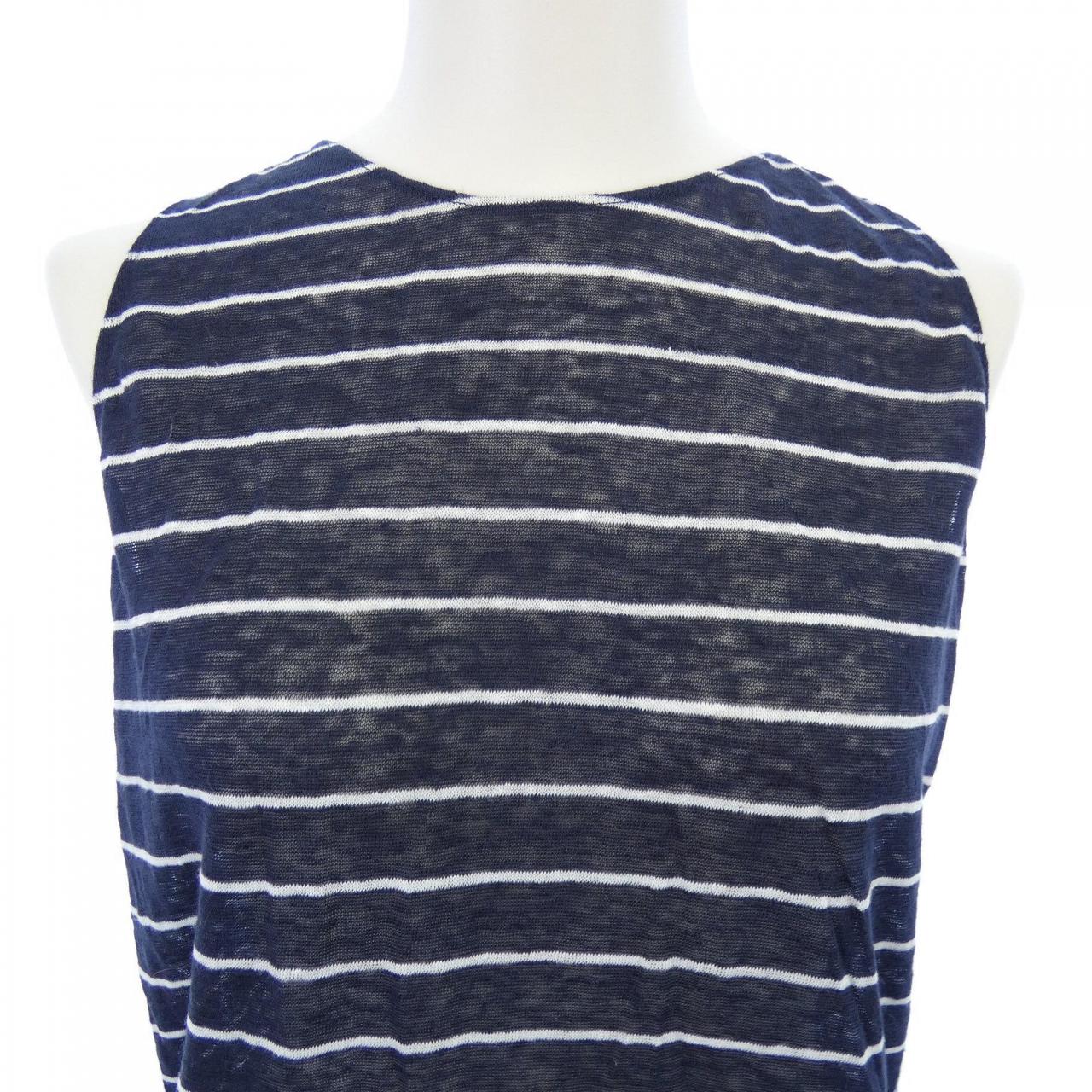 クルチアーニ Cruciani トップス