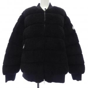 モンクレール MONCLER ダウンジャケット