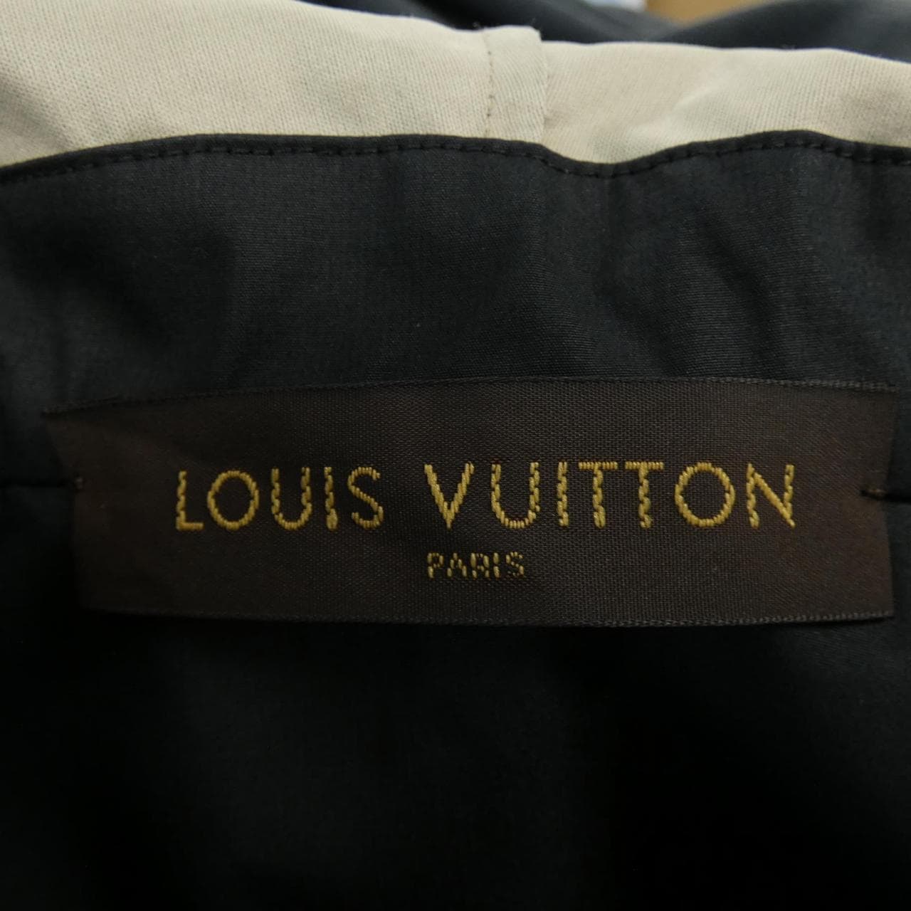 ルイヴィトン LOUIS VUITTON パーカー