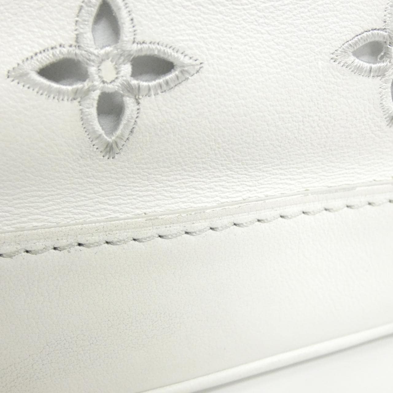 ルイヴィトン LVブロデリー アングレーズ ノエ PM M20740 ショルダーバッグ