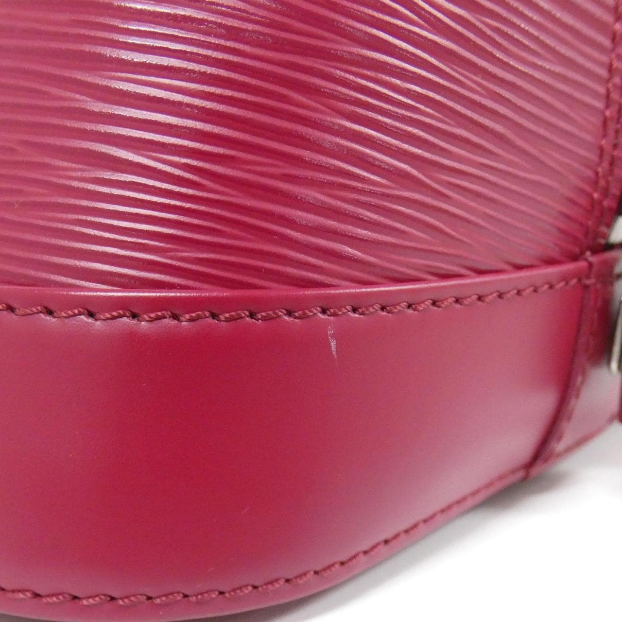 ルイヴィトン エピ アルマ GM M40486 バッグ