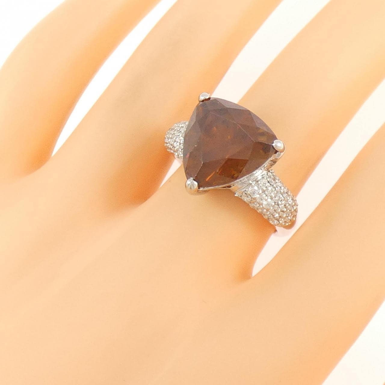 PT900 スフェーン リング 8.32CT