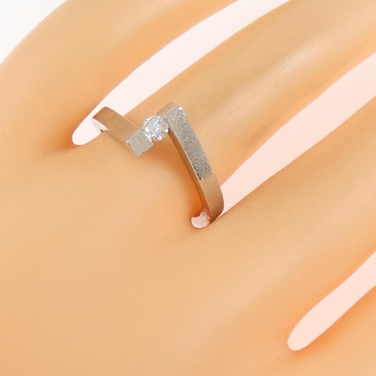 585WG ダイヤモンド リング 0.10CT