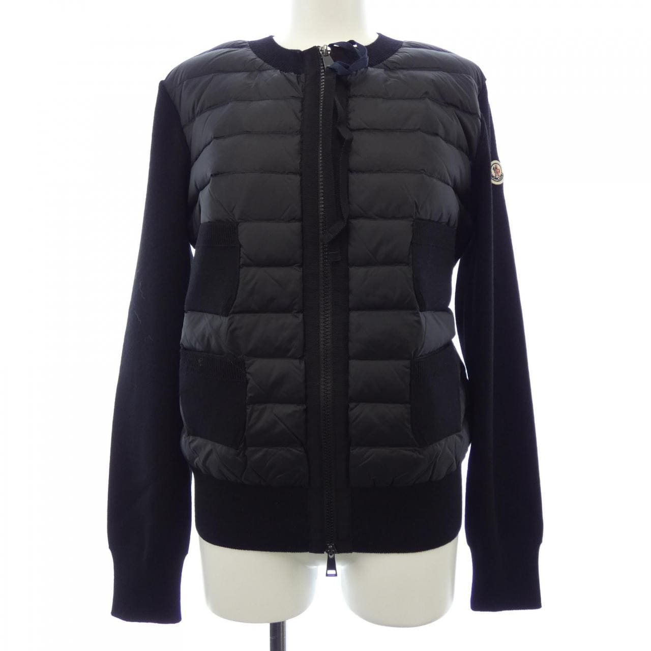 【新品】モンクレール MONCLER 20939B51000 ダウンジャケット
