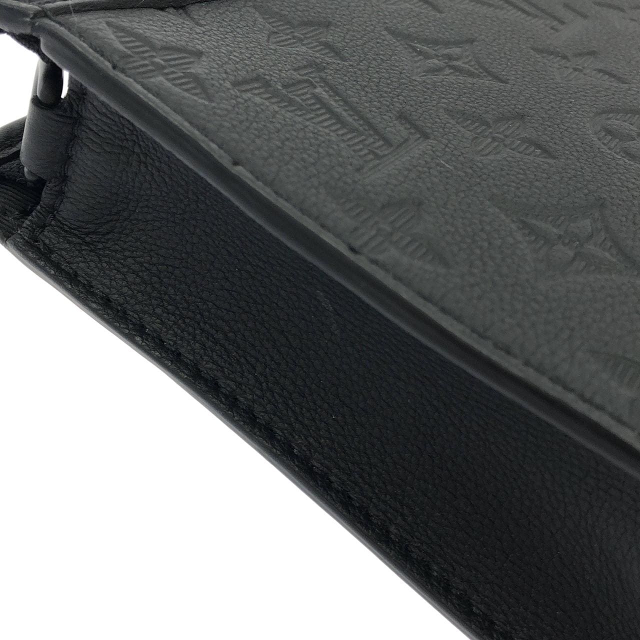 ルイヴィトン モノグラム シャドウ ガストン ウエアラブル ウォレット M81115 ショルダーバッグ