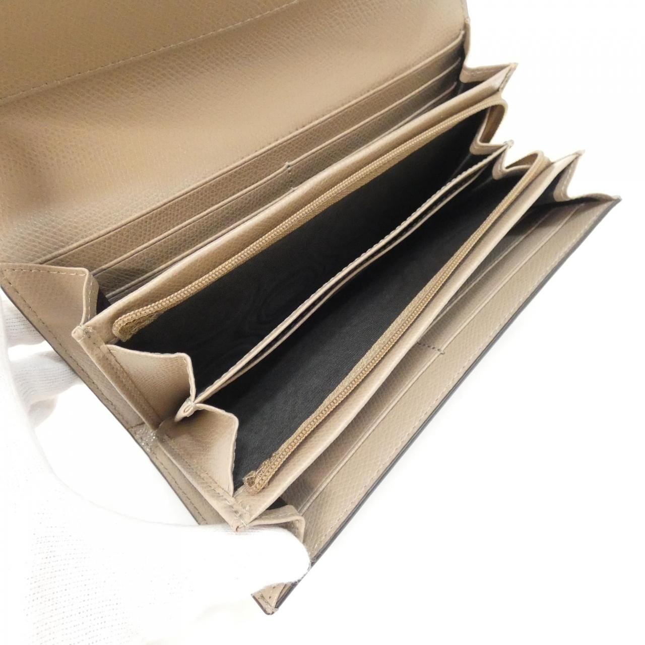【新品】フルラ CAMELIA WP00317 財布