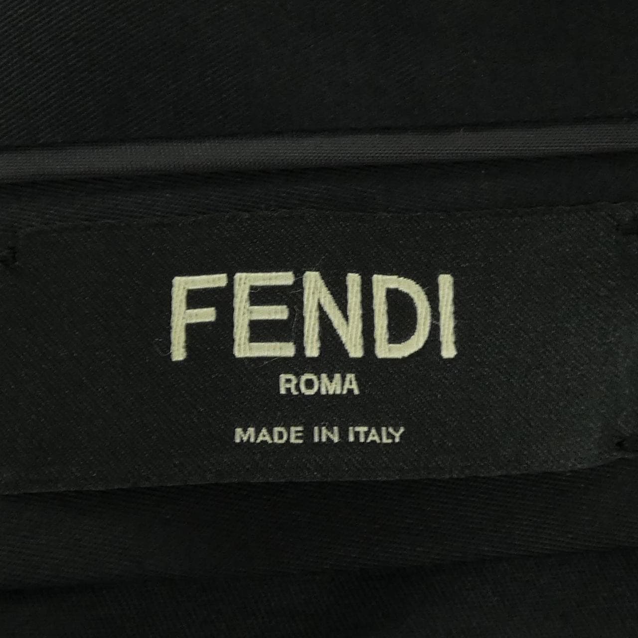 フェンディ FENDI FB0366 A7FA パンツ