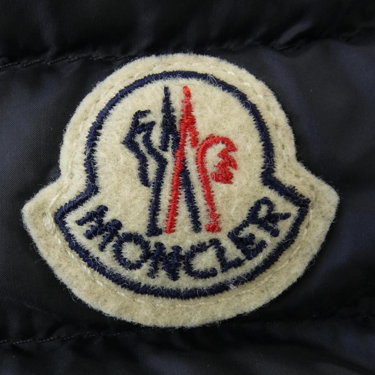 モンクレール MONCLER AGATELON ダウンコート
