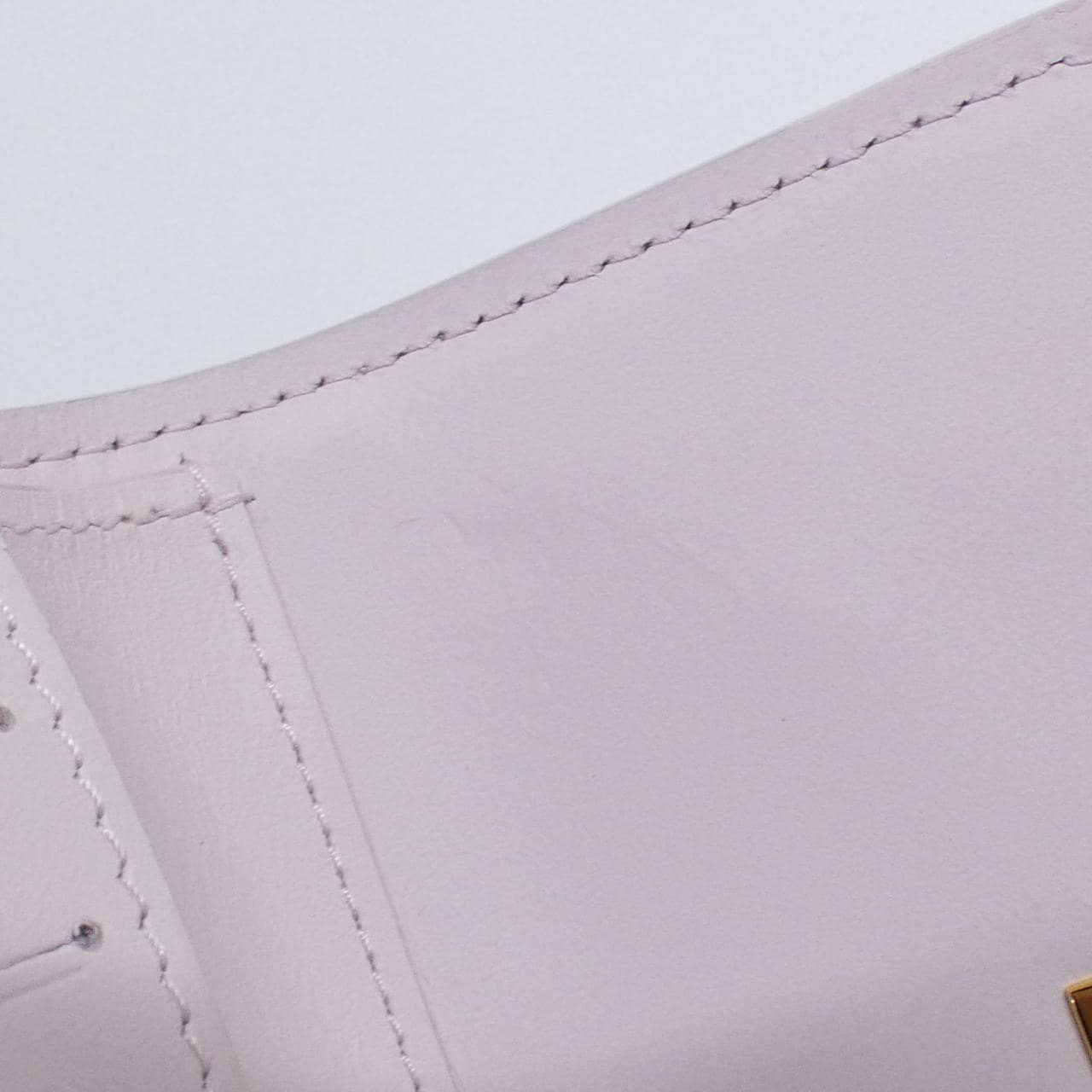 ルイヴィトン (LV X TM) ポルトフォイユ カプシーヌ コンパクト M13445 財布