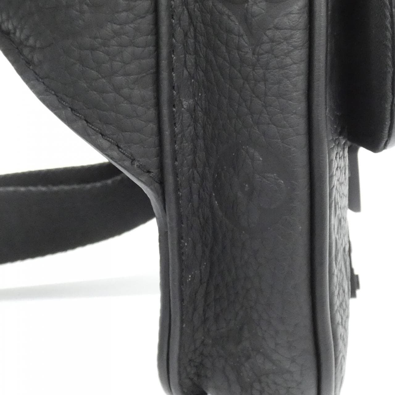 ルイヴィトン トリヨン モノグラム Sロック スリングバッグ M58487 バッグ