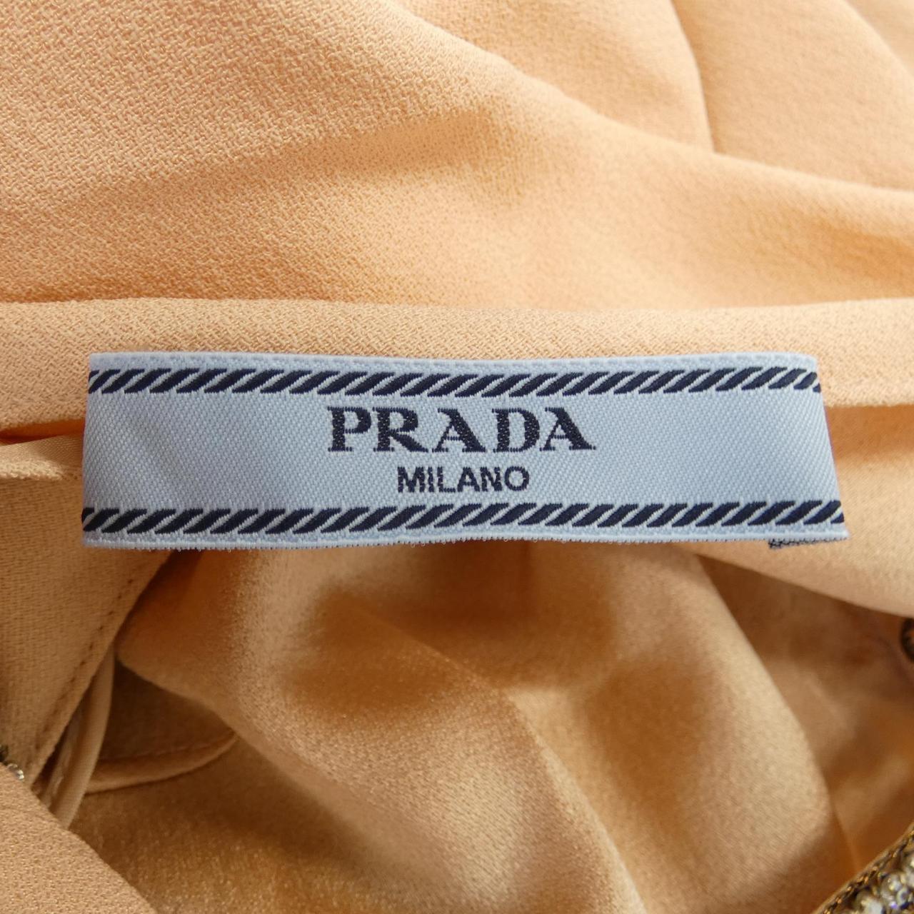 プラダ PRADA トップス