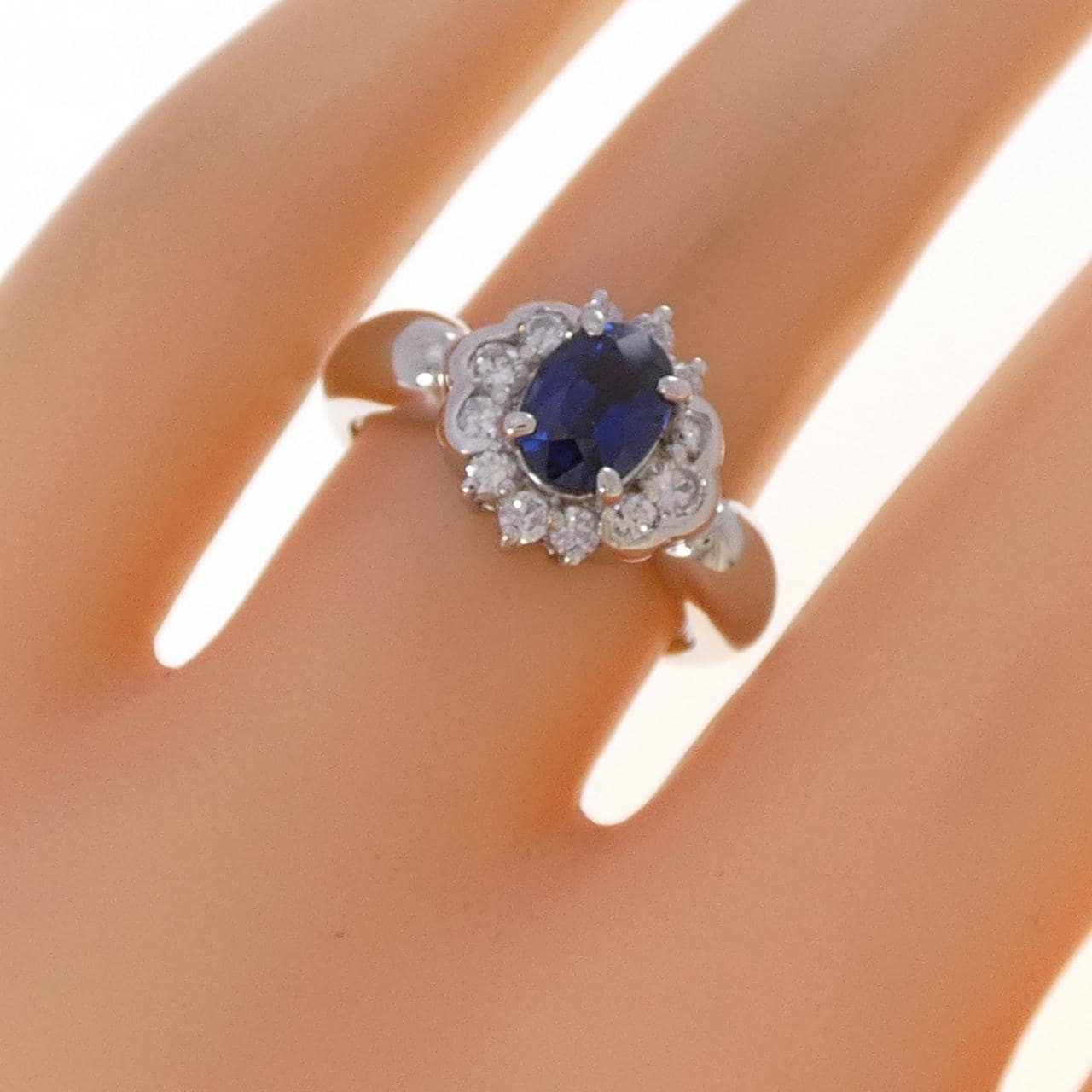 PT900 サファイヤ リング 1.17CT