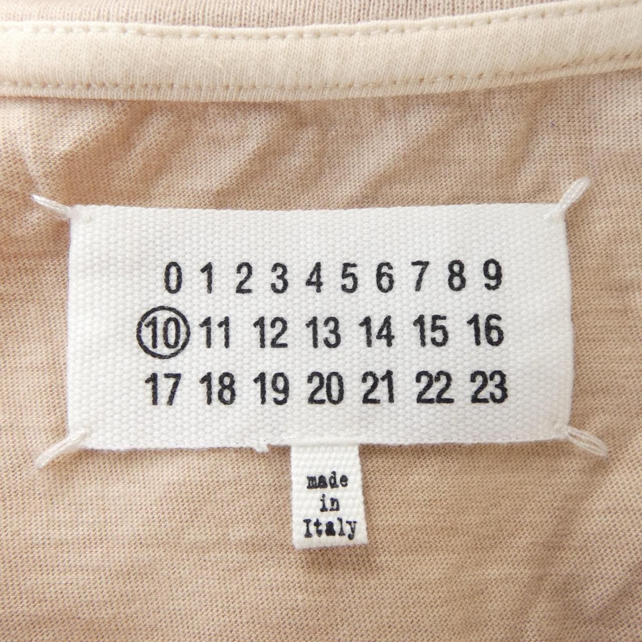 メゾンマルジェラ Maison Margiela Tシャツ