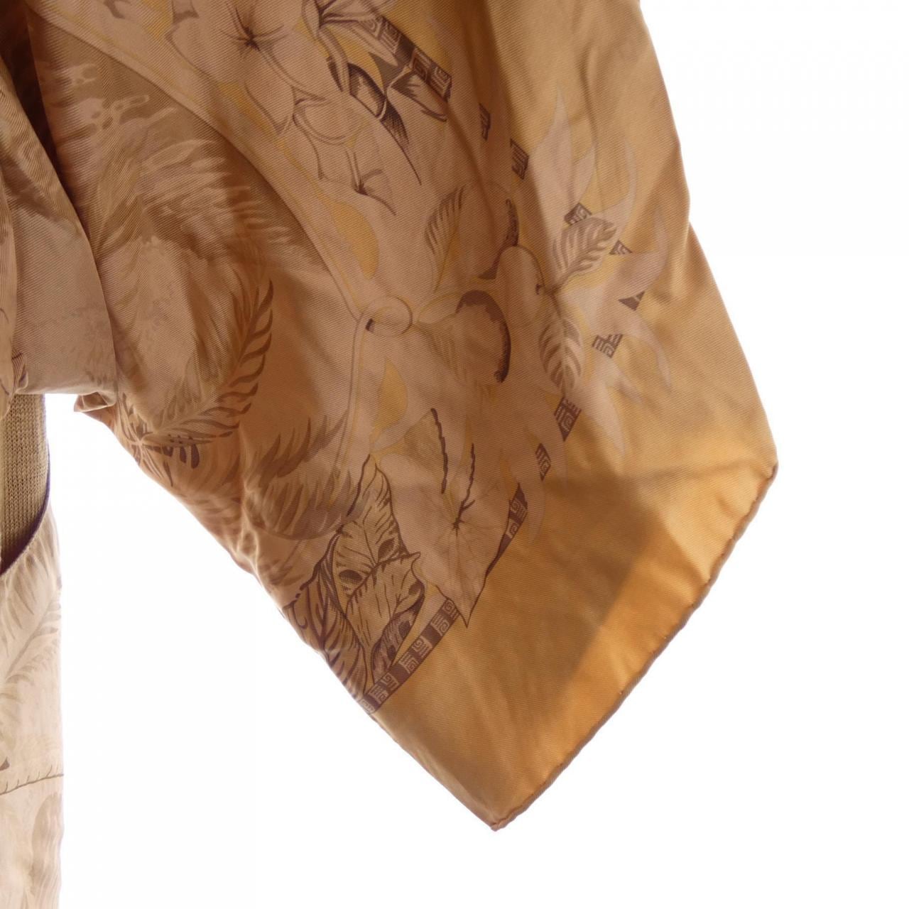 エルメス HERMES トップス