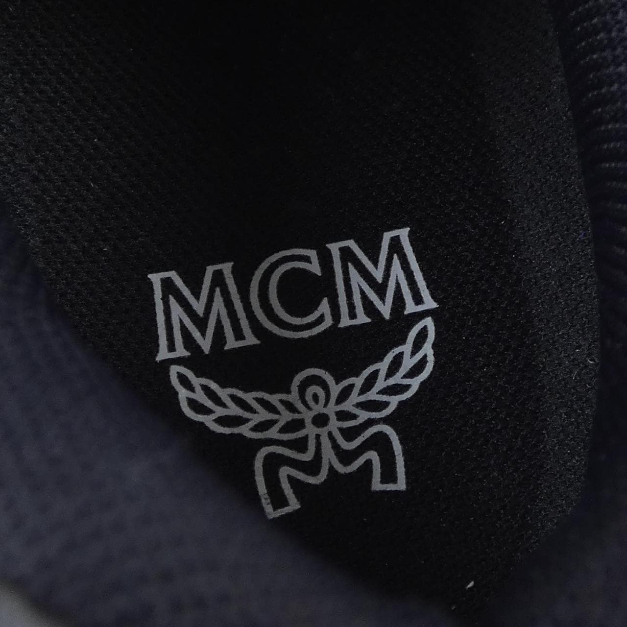 エムシーエム MCM スニーカー