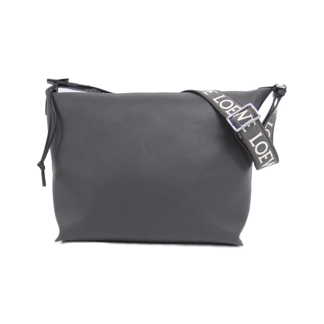 ロエベ キュービィ クロスボディ B906K70X13 ショルダーバッグ