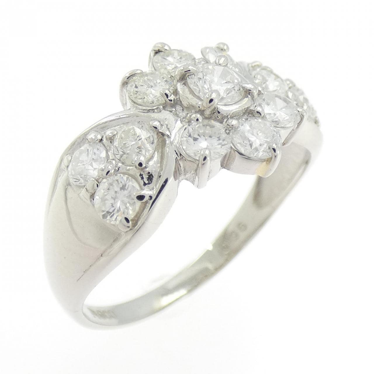 PT900 ダイヤモンド リング 0.96CT