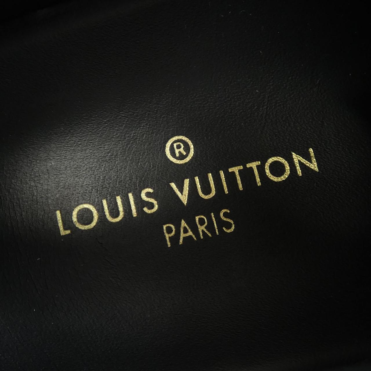 LOUIS VUITTON运动鞋