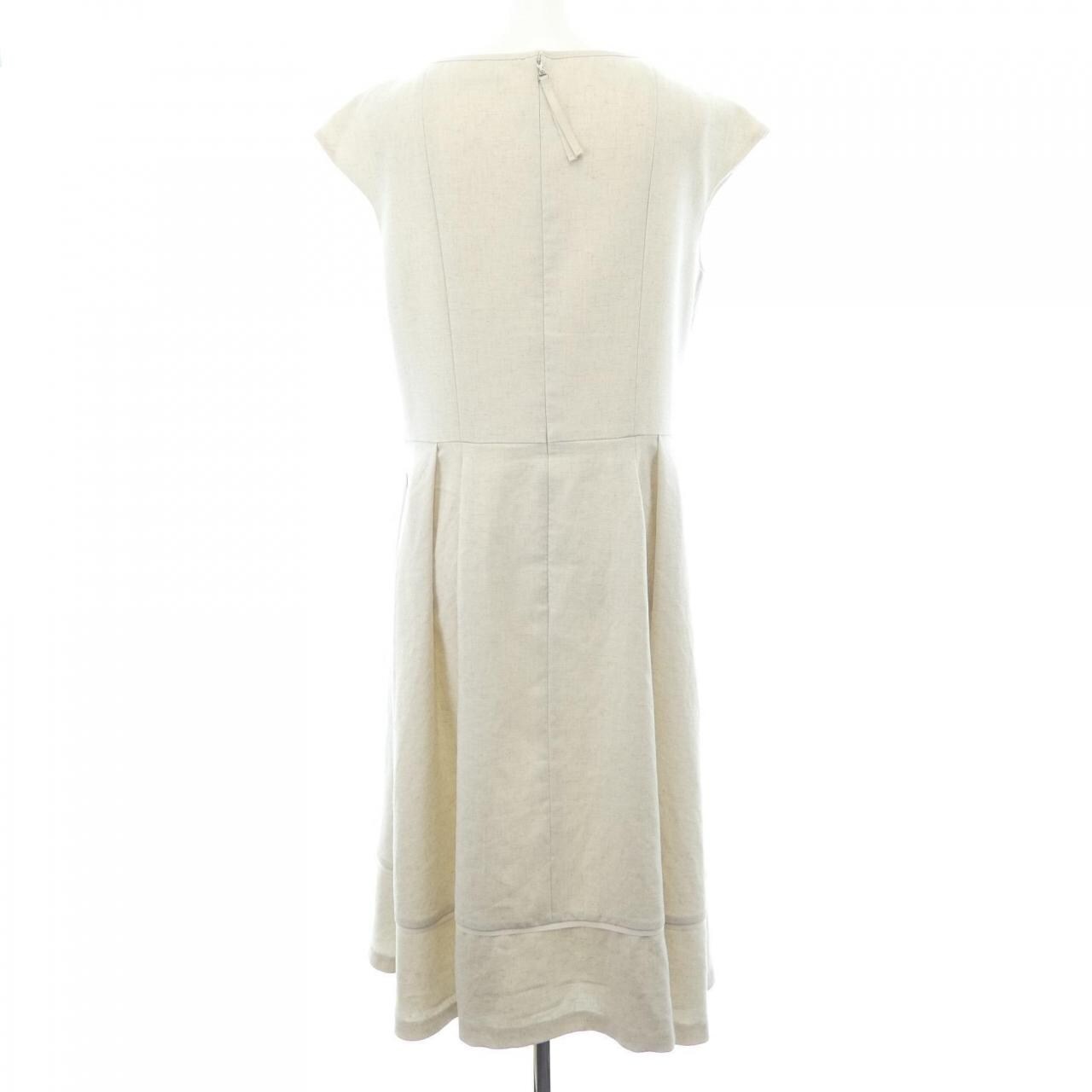 トゥービーシック TO BE CHIC W5J06-319-03 ワンピース