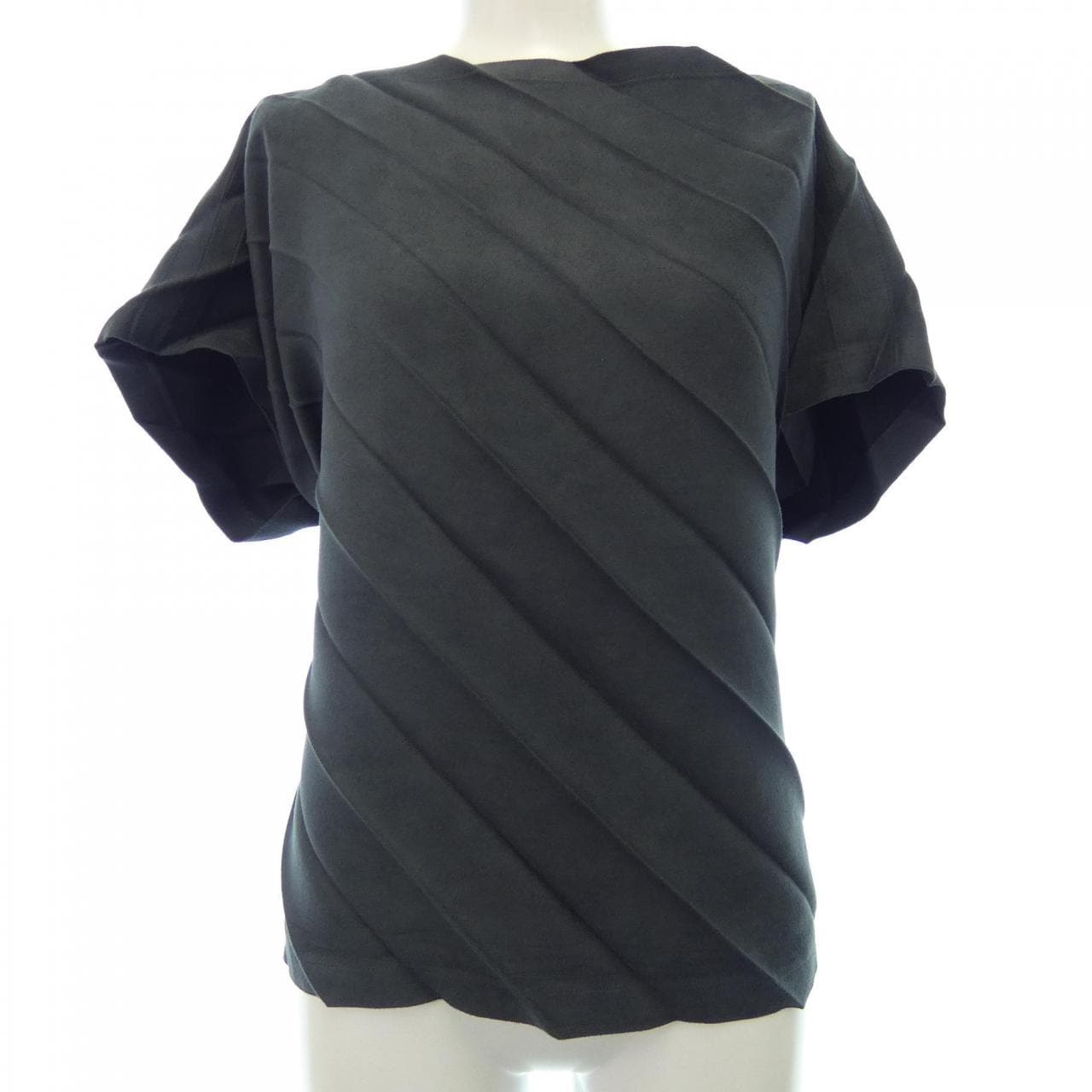 ミーイッセイミヤケ me ISSEY MIYAKE MI73FK431 トップス