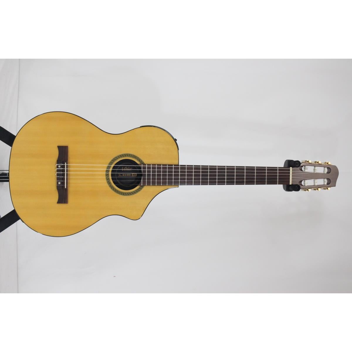 ＬＩＮＥ６　ＶＡＲＩＡＸ　ＡＣＯＵＳＴＩＣ　３００　ＮＹＬＯＮ